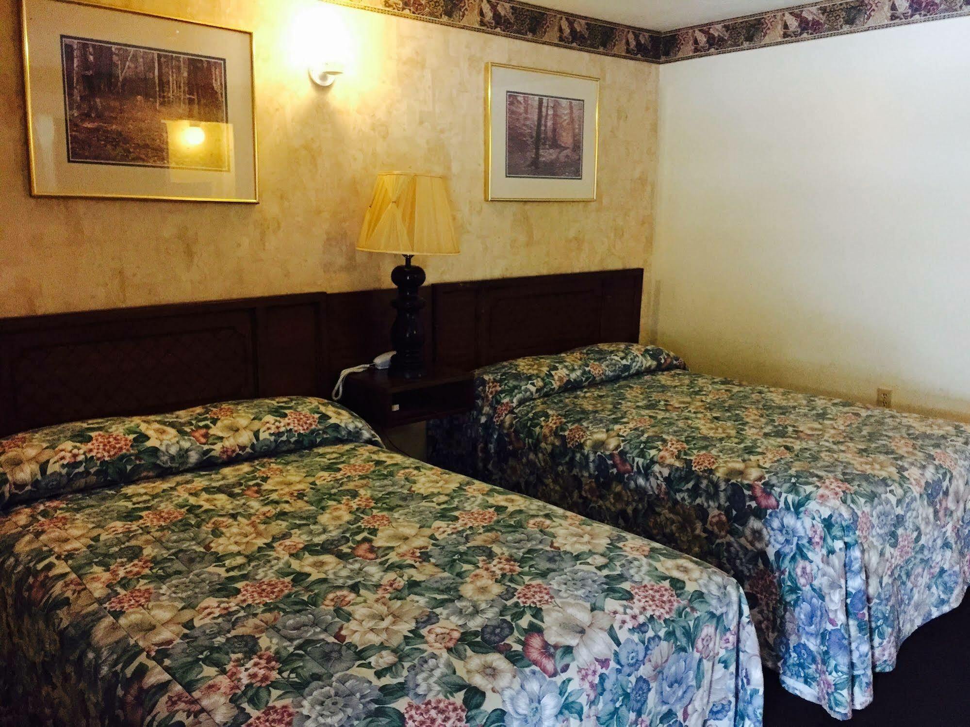 Regency Inn Bridgeport-Frankenmuth ภายนอก รูปภาพ